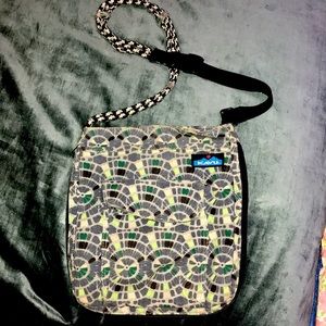 Kavu cross-body purse